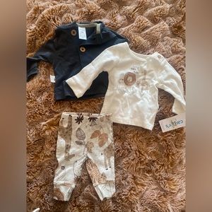NWT Carter’s newborn navy and animal print set